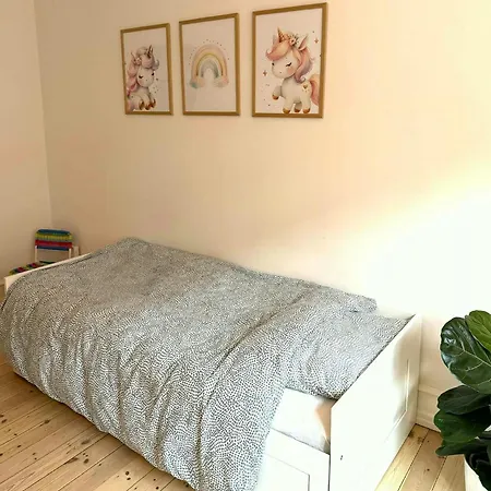 Familievenlig Naer Frederiksberg Have